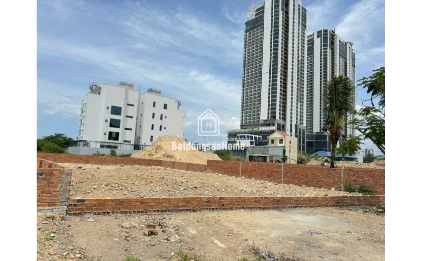 Bán Đất Biệt Thự Mặt Tiền Đường Huỳnh Văn Nghệ - Vĩnh Hoà - Bắc Nha Trang.